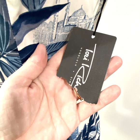 Tori Richard Honolulu Dress Made in Hawaii Short Sleeve Blue & White XS Vintage - Picture 10 of 12